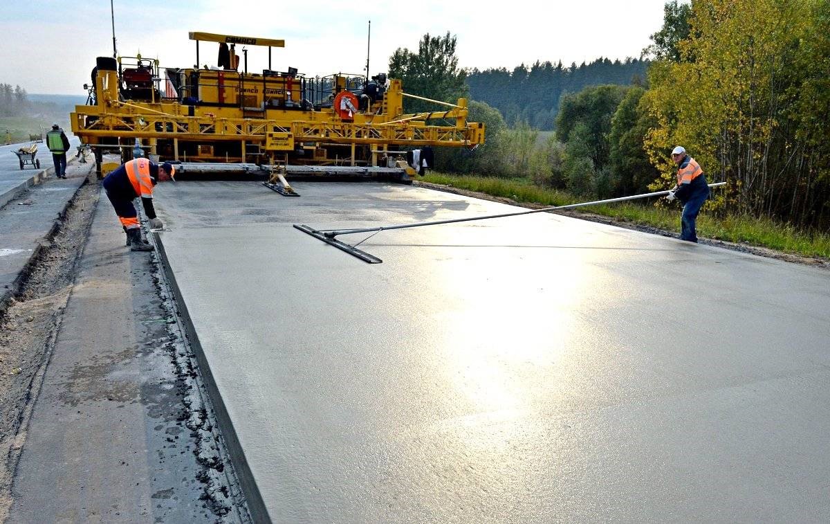 Бетонные дороги в России и мире: преимущества покрытий из бетона