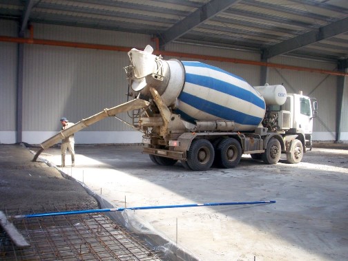 Варианты доставки бетонной смеси на стройплощадку
